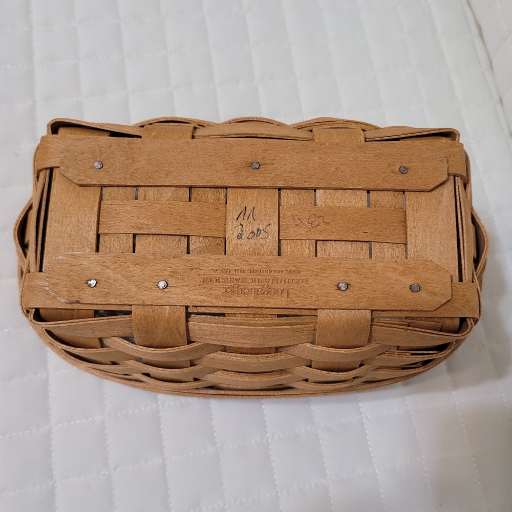 Longaberger 2005 Knick Knack Basket with Longaberger Plastic Protector, EUC - Picture 2 of 7